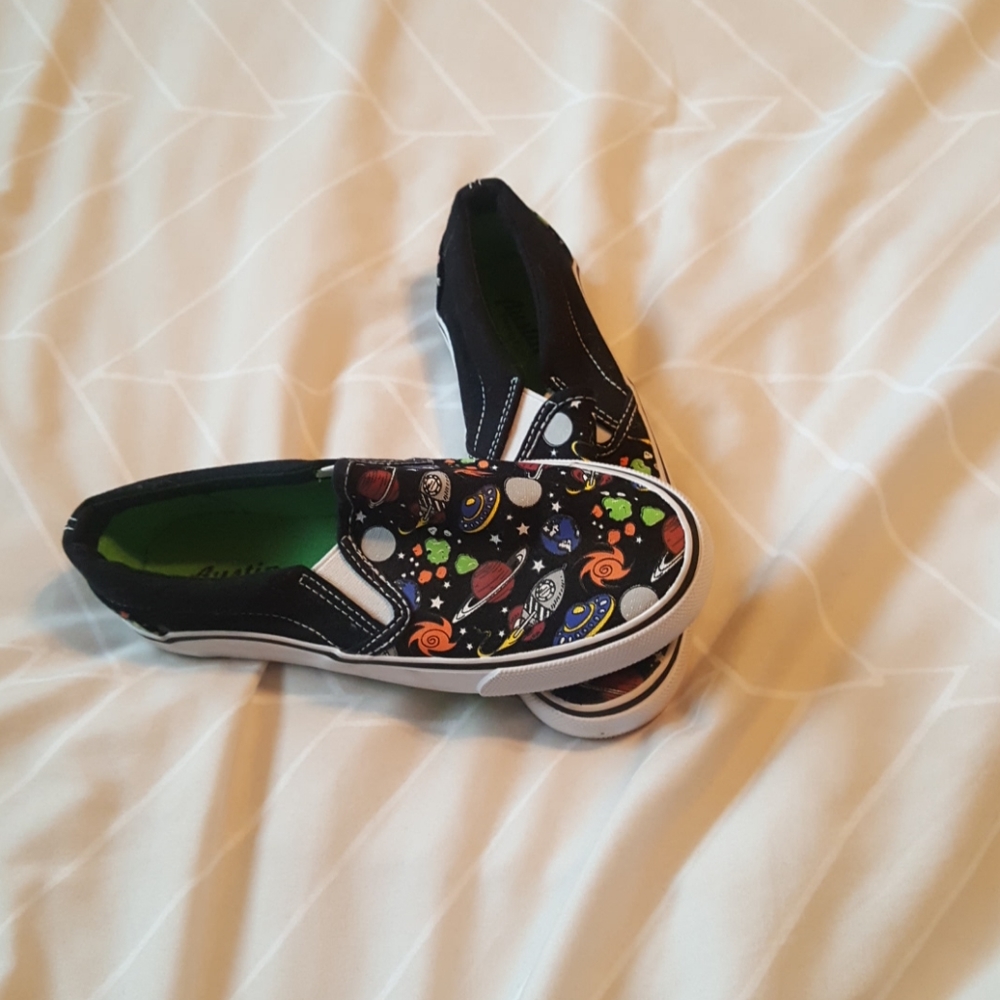 Slip on sneaker